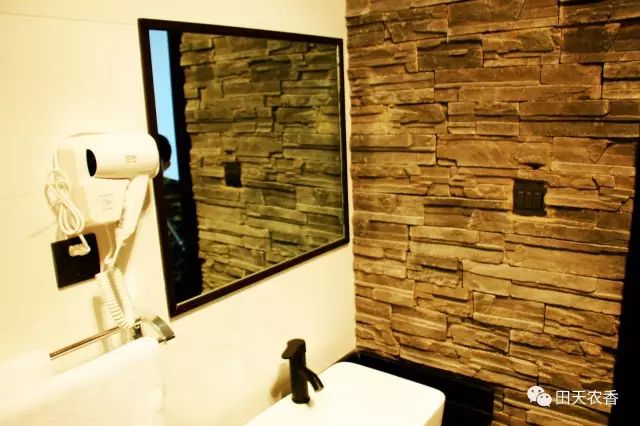 栖山庄赛美蓉长相思白葡萄酒_栖里凤台山庄_开发区栖里凤台山庄3期