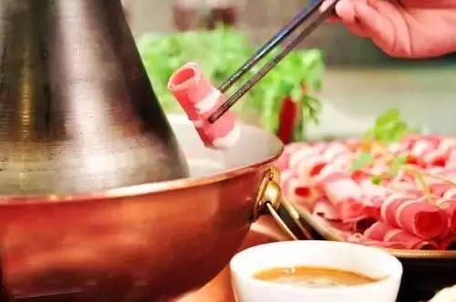 香牌坊火锅_老牌坊鱼豆花火锅官网_凤台香牌坊火锅