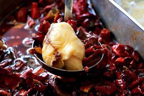 老牌坊鱼豆花火锅官网_香牌坊火锅_凤台香牌坊火锅