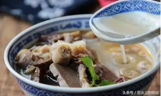 你竟然不知道?烟台这十家餐厅天天都是人人人人人……(图4) 冠菌海鲜肥牛自助火锅加盟_凤台小肥牛自助火锅店地址_肥牛海鲜自助火锅加盟