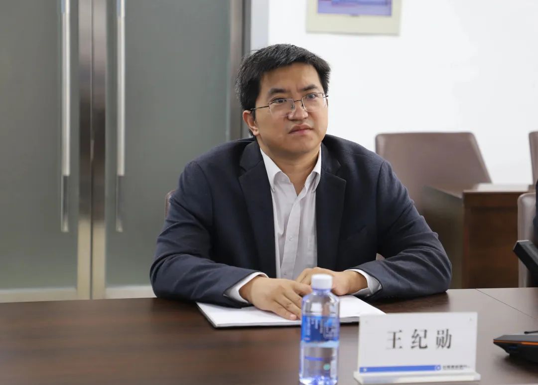 万方集团总经理王大青一行到中国建设银行焦作分行座谈交流(图3) 长沙银行华龙支行联汇支行_徽商银行凤台支行_中国建设银行凤台支行经理