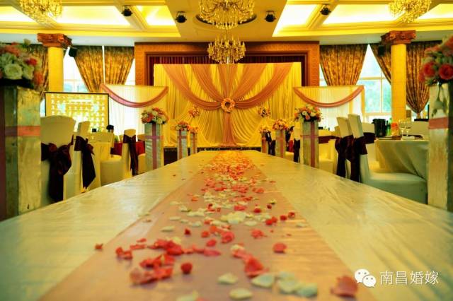 在南昌酒店办婚宴,必须考虑这些问题!丨婚嫁帖(图3) 凤台县办婚礼的饭店_洪桐县饭店_大同办婚礼饭店哪里好?