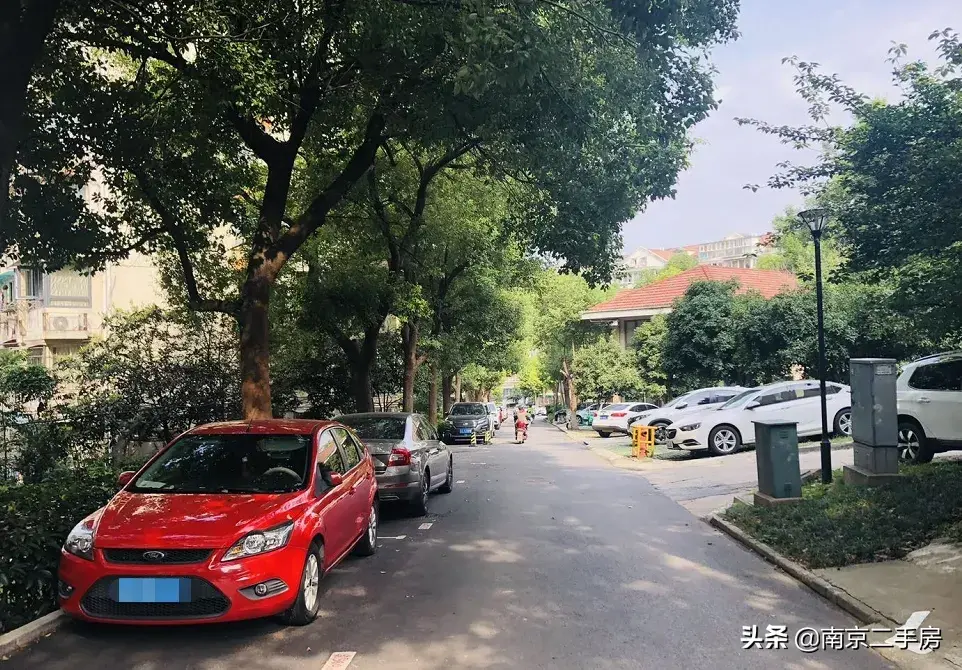 与河西一街之隔!曾经好评如潮,如今光环褪去,依旧不缺客户(图5) 竹子林小区房二手_合肥凤台路小区租房_凤台古城小区二手房