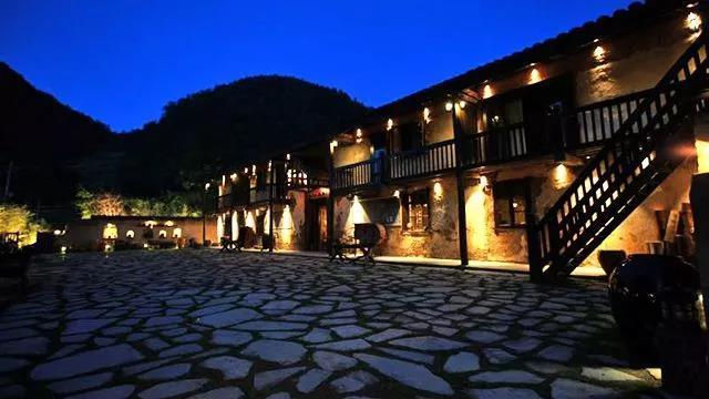 凤台南站离凤台多远_导航泰安市泰山区凤台村_凤台村