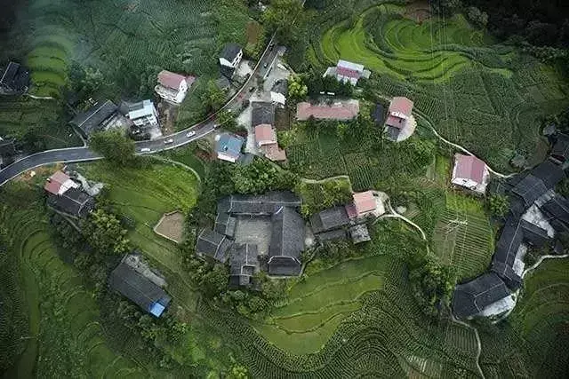 凤台南站离凤台多远_导航泰安市泰山区凤台村_凤台村