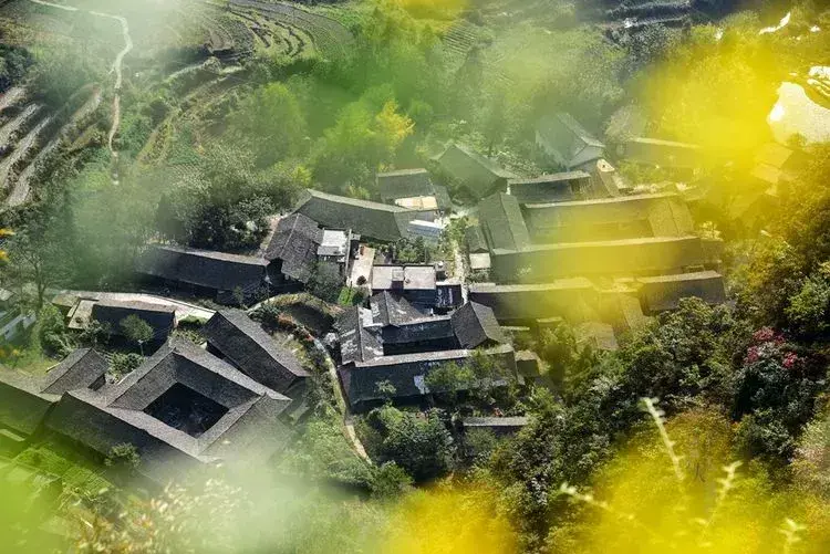 导航泰安市泰山区凤台村_凤台村_凤台南站离凤台多远