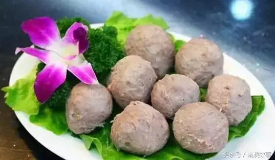 凤台香牌坊火锅_铜陵香牌坊火锅老板_凤鸣路凤台路牛尾巴火锅