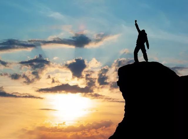 人生由酸甜苦辣组成,唯有无论何时都要学会沉下来(图2) 职场励志文章精选800字_职场励志文章_职场励志文章精选