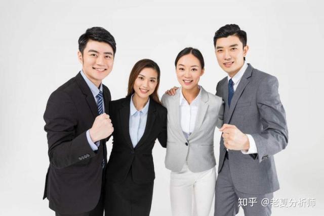 如何称呼“部门经理”,是一种利益关系!(图1) 笑话职场称呼怎么说_笑话职场称呼的句子_职场称呼的笑话