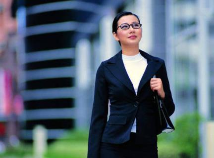 性格内向的人在职场_性格内向怎么在职场生存_性格内向职场新人