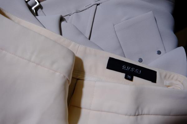 静安别墅红砖墙上的凌霄花20年(图5) 上海服装厂招大烫工_上海服装厂大烫招聘_上海服装厂招工