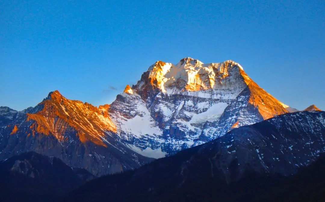 “女孩子读书有什么用”(深度好文)(图1) 深圳英语培训一般多少钱啊_深圳英语培训班多少钱一个月_深圳职场英语培训班