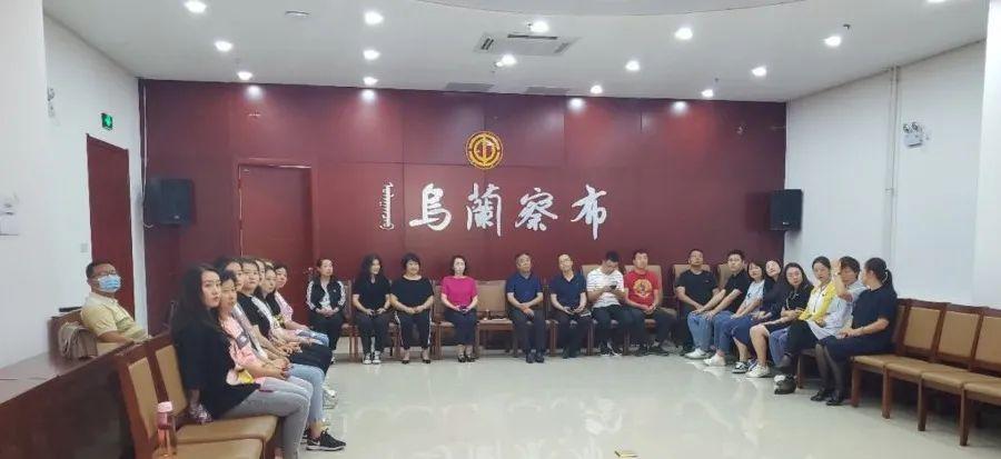 职场礼仪培训课程_培训职场课程礼仪教案_培训职场课程礼仪内容