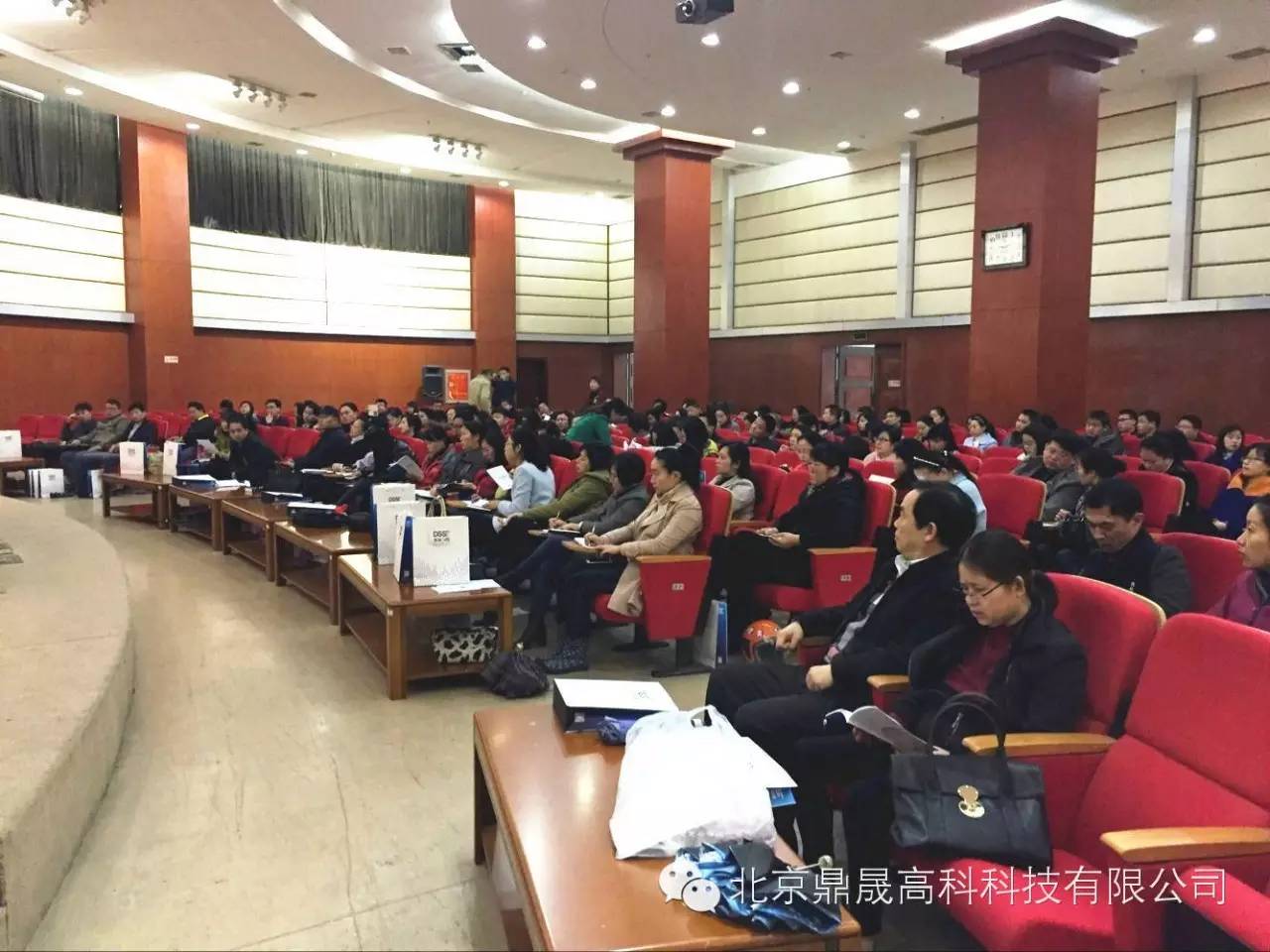 南昌县人力资源和社会保障局招聘_南昌市人社局招聘_南昌市人力资源服务中心招聘