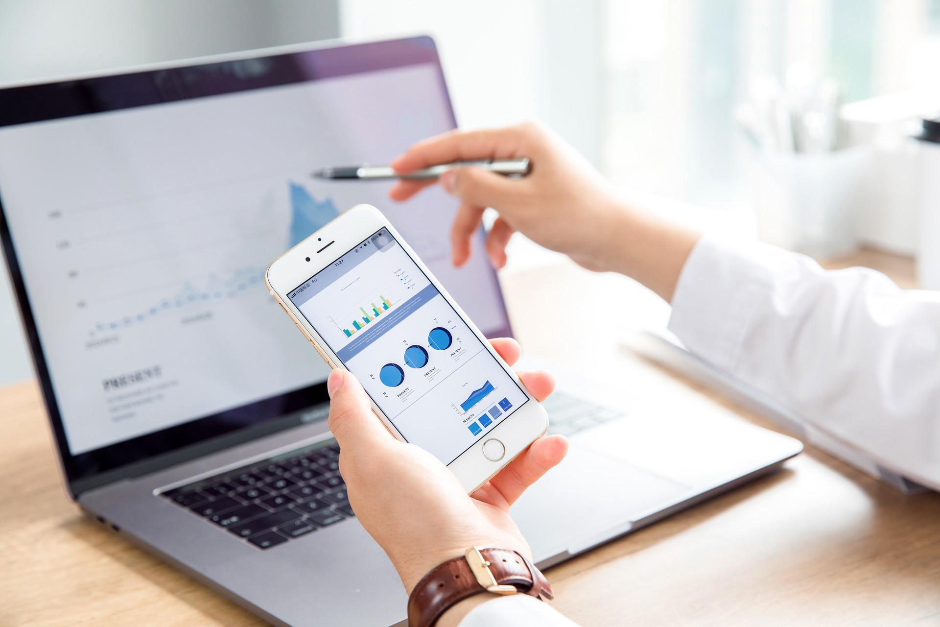 职场会计领导老板客套话虚伪文化家人学历不重要(图2) 适合职场讲的笑话_职场笑话大道理_笑话职场道理大的句子