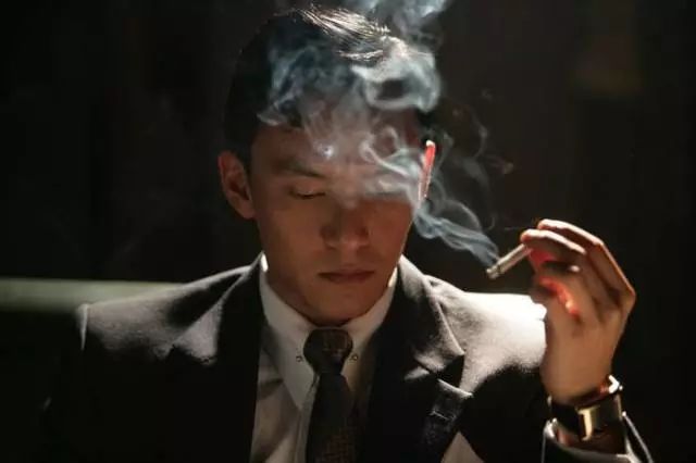 人的一生始终在面临选择,小到今天早饭吃什么,大到该和谁共度一生(图3) 职场争斗故事大全_职场的争斗故事_职场的争斗