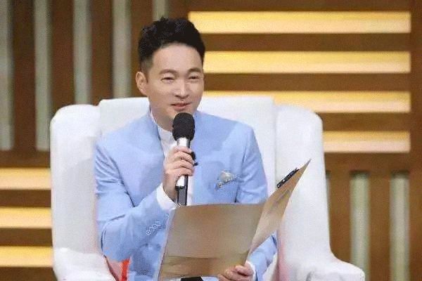 职场搞笑情景剧剧本_职场情景剧剧本大全_职场搞笑小剧本