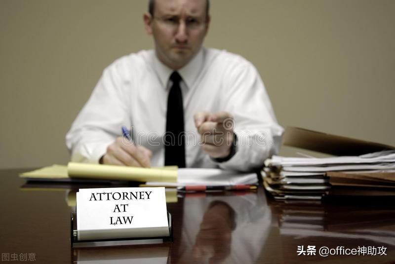 女面试官:我背后拉链开了,你应该怎么提醒我?(图1) 职场之神哪里能看_看职场是什么意思_职场人看什么电视剧有哪些