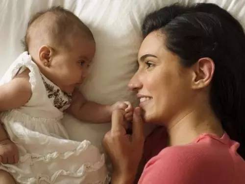 职场妈妈育儿_职场妈妈的育儿心经_职场妈妈好处