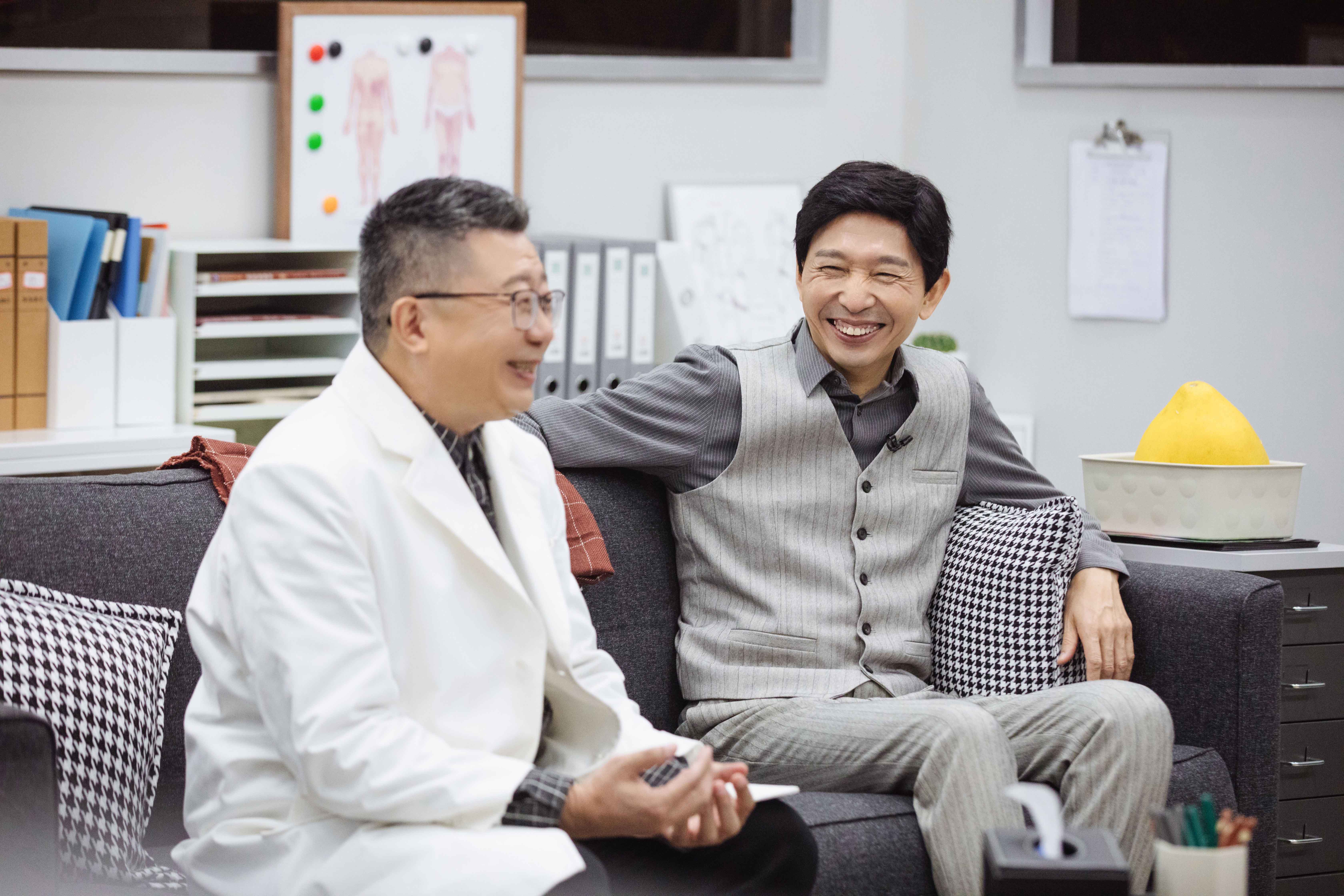 职场类综艺节目2021_国外职场综艺节目_国内职场综艺