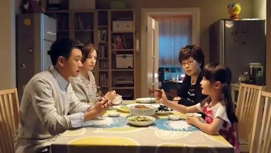 赵薇和爸爸_赵薇职场女性_虎妈猫爸赵薇遇职场冷暴力