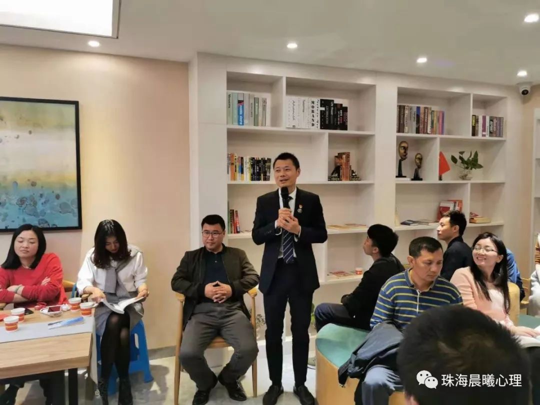 职场心理咨询师电话_职场 心理咨询_职场心理咨询主题