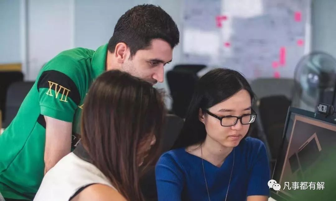 男人为什么喜欢搞暧昧_双子女搞暧昧的表现_职场男人搞暧昧