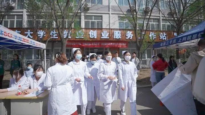 信息安全专业求职简历模板_会计专业求职简历模板_护理专业求职简历模板