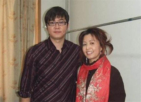 赵川爱情保卫站离席_赵川不主持爱情保卫战了吗_爱情保卫战主持人赵川简历