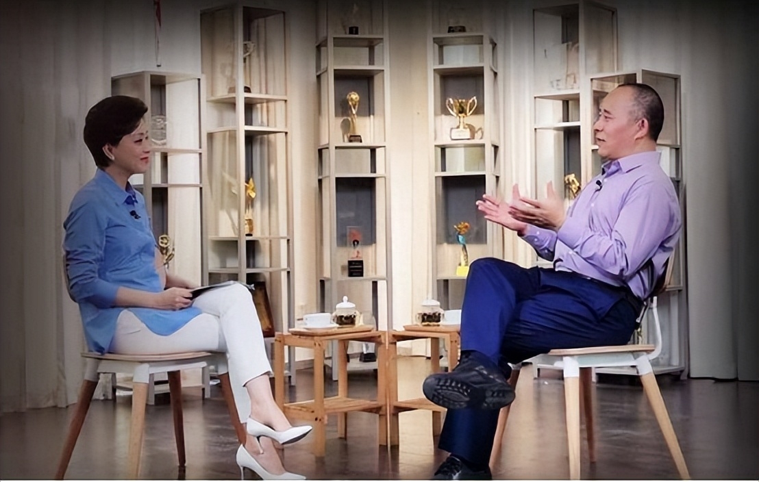 央视主持人撒贝宁简历_央视主持撒贝宁现状_央视主持人撒贝宁主持的节目