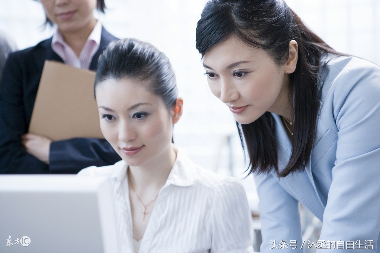 杜拉拉升职记中的职场礼仪_杜拉拉升职记职场问题_杜拉拉升职记职场小故事