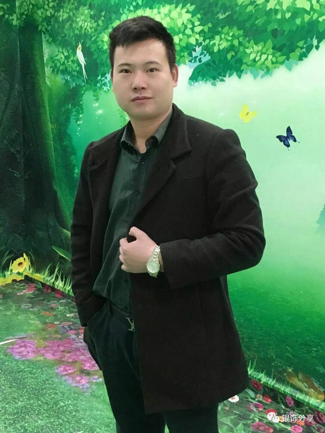 手表左手和右手佩戴有什么区别_职场手表左手右手男人应该戴吗_职场男人手表应该左手还是右手