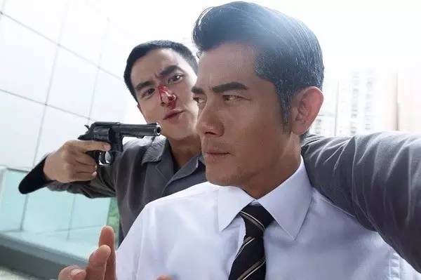 职场斗智斗勇的段子_斗智斗勇电影_职场斗智斗勇电影