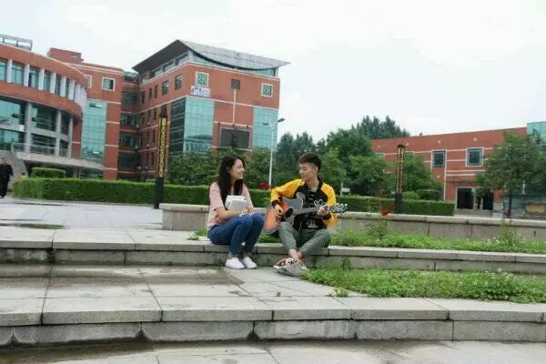 西安铁路公司招聘_西安铁路工程职工大学招聘_西安铁路工程招聘