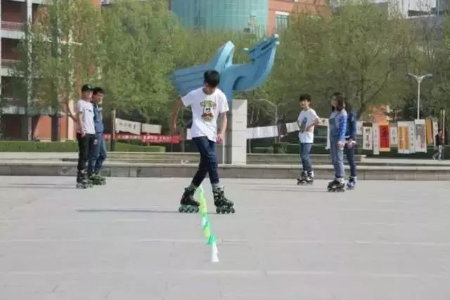 西安铁路公司招聘_西安铁路工程招聘_西安铁路工程职工大学招聘