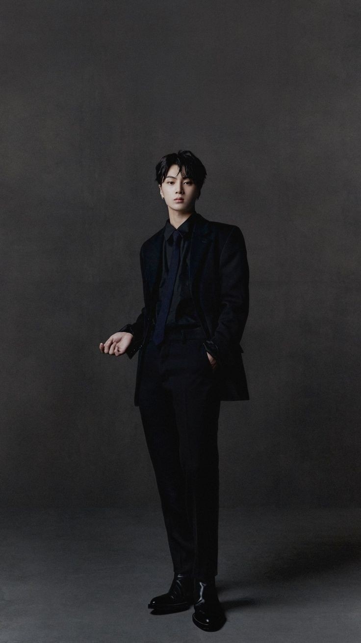 职场男人着装_职场男性着装的三个三原则_职场着装男人图片