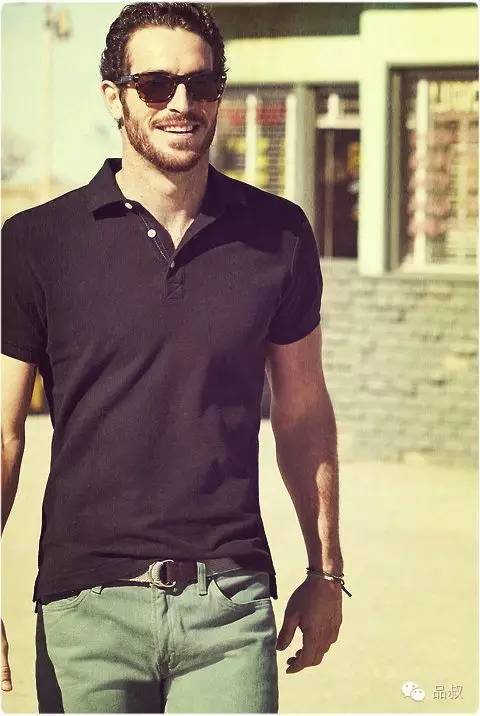 职场穿衣法则:稳重与清凉初入职场的你该怎么做?(图13) 职场新人穿着_职场穿衣技巧_初入职场穿衣