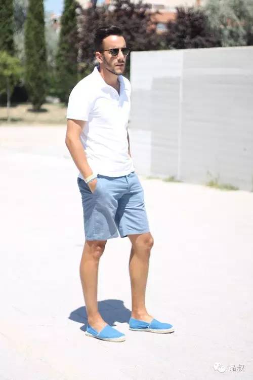 职场穿衣法则:稳重与清凉初入职场的你该怎么做?(图14) 职场穿衣技巧_职场新人穿着_初入职场穿衣