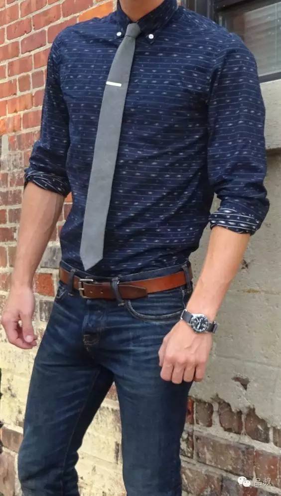 职场穿衣法则:稳重与清凉初入职场的你该怎么做?(图29) 职场穿衣技巧_初入职场穿衣_职场新人穿着