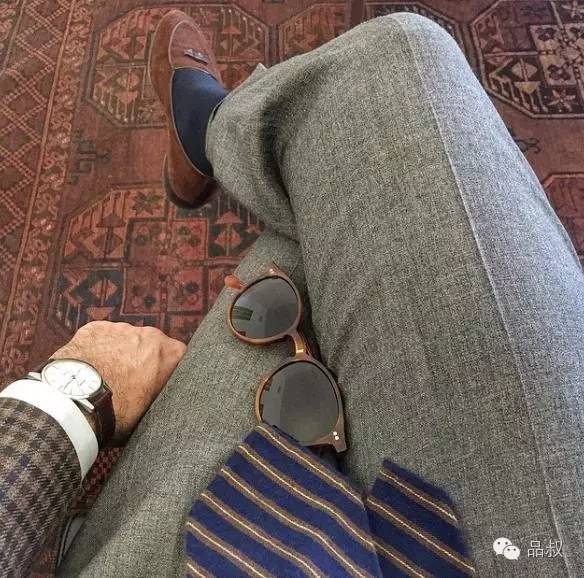 职场穿衣法则:稳重与清凉初入职场的你该怎么做?(图31) 职场穿衣技巧_初入职场穿衣_职场新人穿着