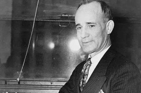 一本讲国企职场的书_国企职场书籍_国企职场小说