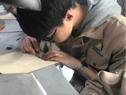 高一学生赴宁波市职业体验拓展中心进行“职场”体验(图6) 职场新书_职场新鲜人小说_职场小说吧