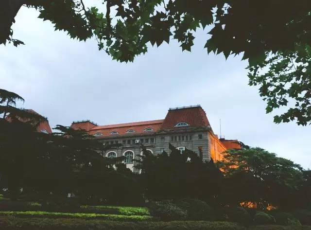 西西弗书店招聘_西西弗书店招聘要求_西西弗书店招聘兼职