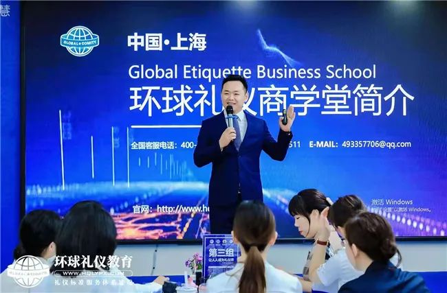 职场发型要求干净整洁_职场发型要求_职场发型要求男