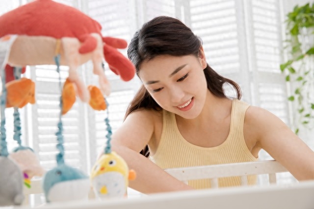 职场妈妈更累_职场妈妈的无奈_职场妈妈心酸