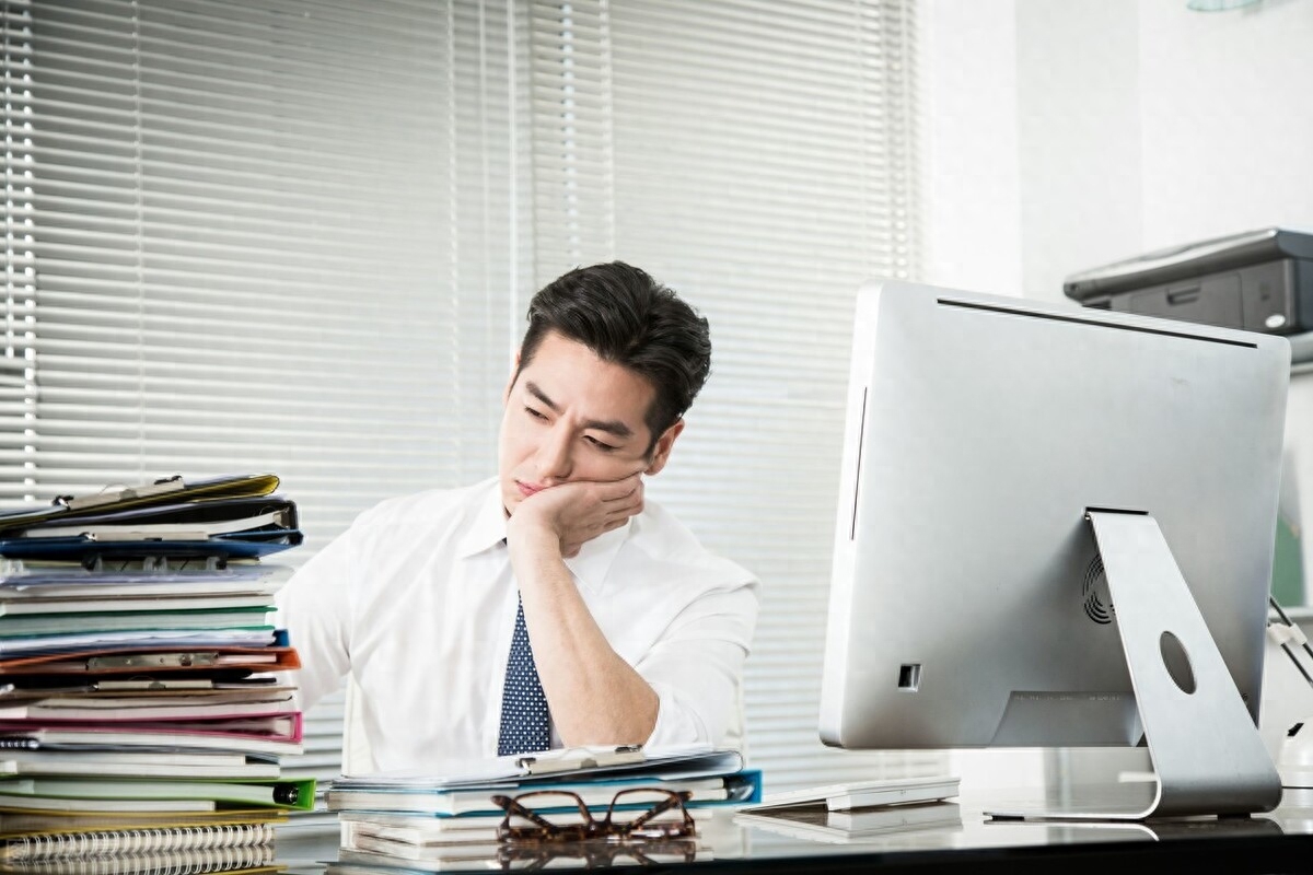 职场前规则什么意思_职场规则是什么意思_职场规则意思前面加什么