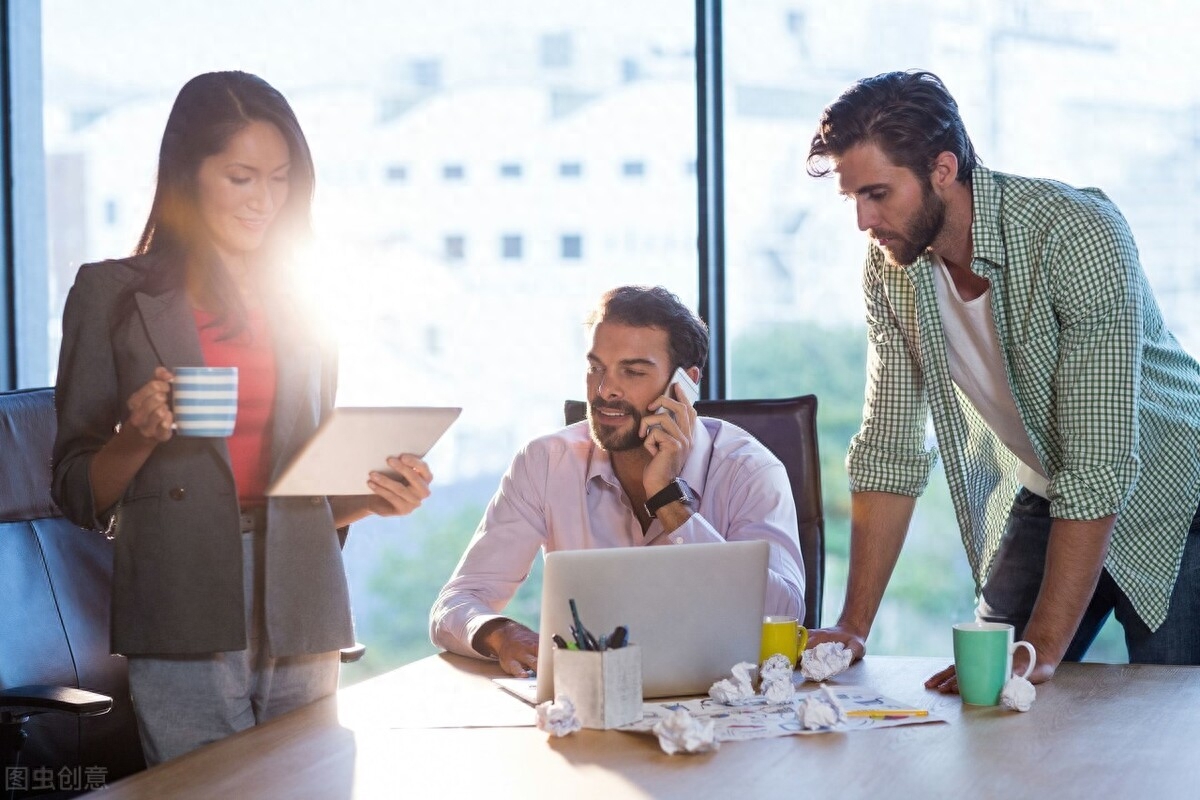 职场前规则什么意思_职场规则是什么意思_职场规则意思前面加什么