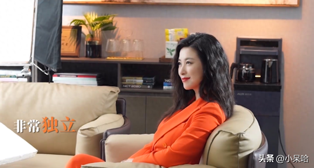 《打开生活的正确方式》——都市剧走出困境(图15) 都市职场言情小说_都市职场剧大全_好看的都市职场电视剧