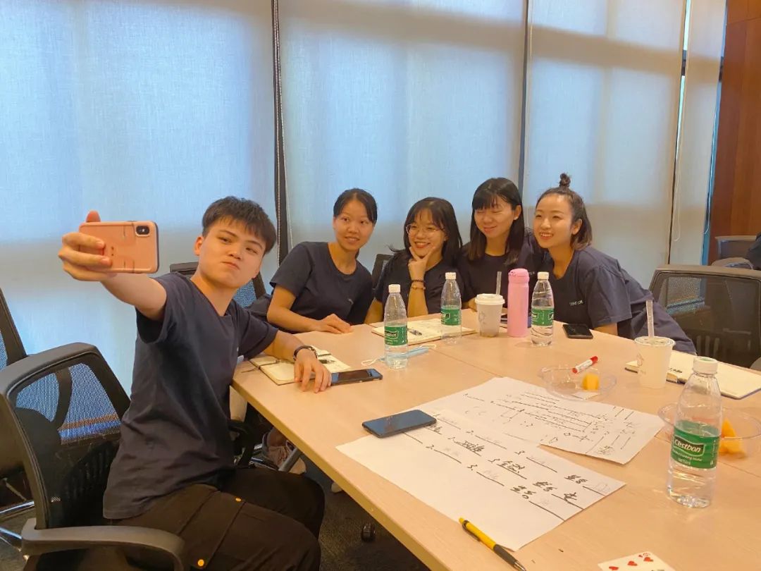 厦门南洋学院受邀为厦门众博诚人力资源服务有限公司进行礼仪培训(图24) 职场妆容培训内容_职场妆容禁忌_职场培训内容