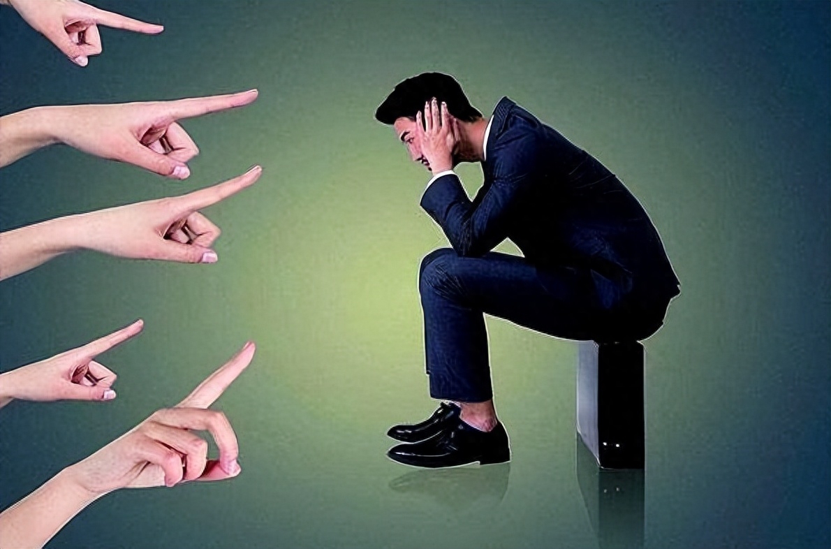 美女职场潜规则_女性职场规则_职场大美女